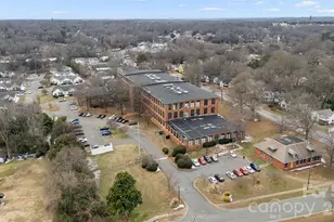 201 S Hoskins Rd, Charlotte, NC 28208 - Photo 46