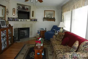133 Pier Ave, New London, NC 28127 - Photo 6