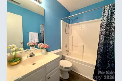 8340 Hornwood Court, Charlotte, NC 28215 - Photo 16