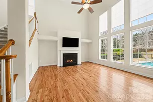 1305 Linden Glen Dr, Matthews, NC 28104 - Photo 10