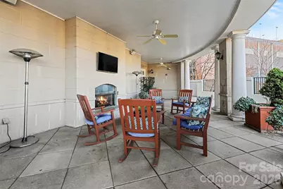 300 W 5th Street W #124, Charlotte, NC 28202 - Photo 12