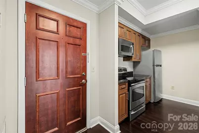 300 W 5th Street W #124, Charlotte, NC 28202 - Photo 2