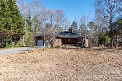 401 Faith Road, Mooresville, NC 28115 - Photo 2