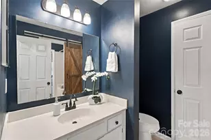 762 Marsh Rd, Charlotte, NC 28209 - Photo 26