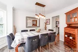 14204 Queens Carriage Pl, Charlotte, NC 28278 - Photo 8