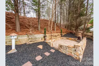 14204 Queens Carriage Place, Charlotte, NC 28278 - Photo 32