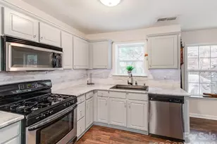 14204 Queens Carriage Pl, Charlotte, NC 28278 - Photo 14