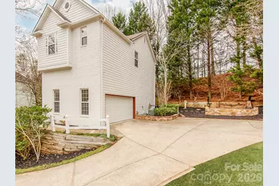 14204 Queens Carriage Place, Charlotte, NC 28278 - Photo 30