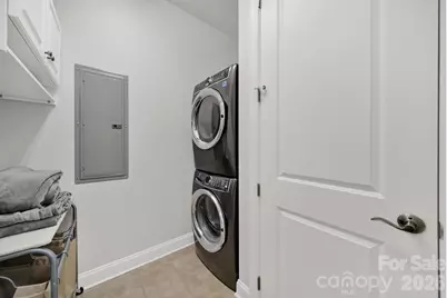 230 S Tryon Street #1004, Charlotte, NC 28202 - Photo 16