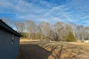 1677 US-221A Hwy, Forest City, NC 28043 - Photo 26