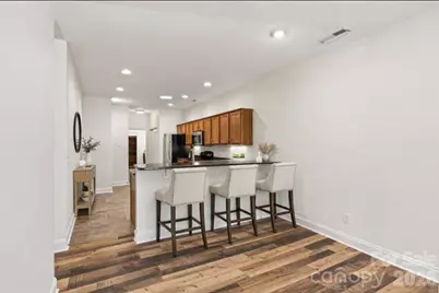 823 Wynnshire Drive #B, Hickory, NC 28601 - Photo 4