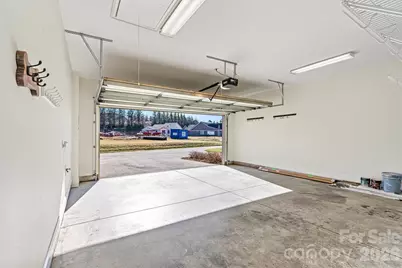 823 Wynnshire Drive #B, Hickory, NC 28601 - Photo 34