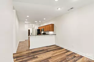 823 Wynnshire Drive, Hickory, NC 28601 - Photo 16