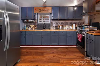 5727 Thompson Road, Charlotte, NC 28216 - Photo 8