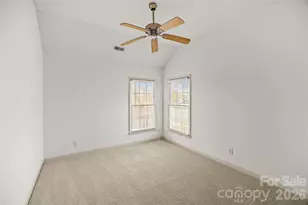 6610 Lyndonville Dr, Charlotte, NC 28277 - Photo 36