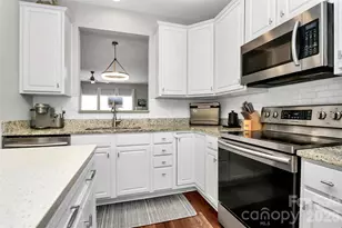 12939 Bullock Greenway Blvd, Charlotte, NC 28277 - Photo 12