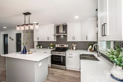 6229 Mountain Grove Road, Hickory, NC 28602 - Photo 12