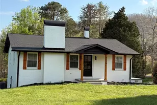 6229 Mountain Grove Rd, Hickory, NC 28602 - Photo 4