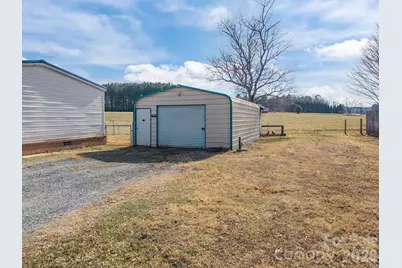 823 Glover Road, Salisbury, NC 28146 - Photo 32