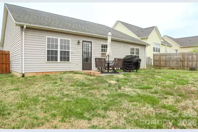 90 Elm Street, Morganton, NC 28655 - Photo 4