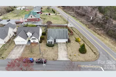 90 Elm Street, Morganton, NC 28655 - Photo 1