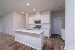 1616 Swallow Tail Dr, Belmont, NC 28012 - Photo 6