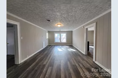 1126 S Fulton Street #C, Salisbury, NC 28144 - Photo 2