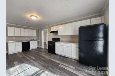 1126 S Fulton Street #C, Salisbury, NC 28144 - Photo 4