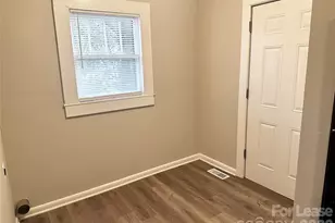 411 W 10th St, Kannapolis, NC 28081 - Photo 28