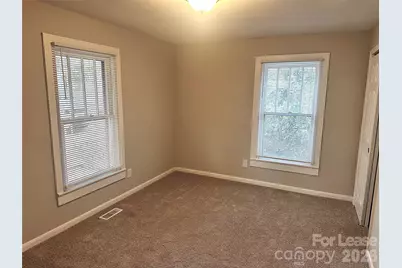 411 W 10th Street, Kannapolis, NC 28081 - Photo 14