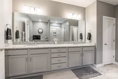 14915 Batteliere Drive, Charlotte, NC 28278 - Photo 16