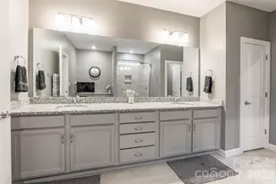 14915 Batteliere Dr, Charlotte, NC 28278 - Photo 16