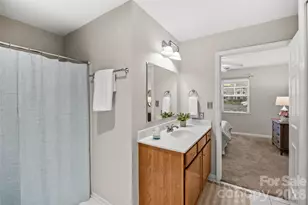 2210 Sumner Green Ave, Charlotte, NC 28203 - Photo 18