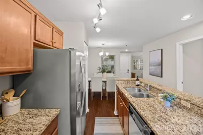 2210 Sumner Green Avenue #M, Charlotte, NC 28203 - Photo 14