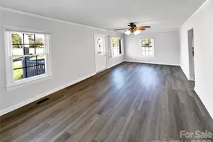 4748 Hickory Grove Rd, Mount Holly, NC 28120 - Photo 4