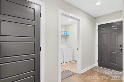 364 N Oakwood Drive, Statesville, NC 28677 - Photo 30