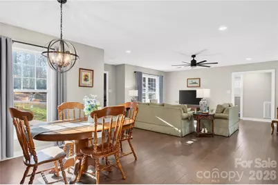 364 N Oakwood Drive, Statesville, NC 28677 - Photo 12