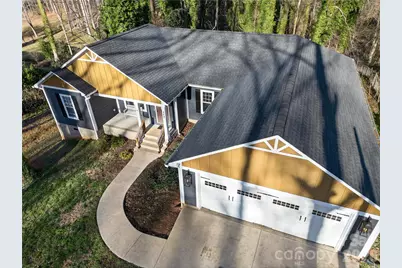 364 N Oakwood Drive, Statesville, NC 28677 - Photo 2