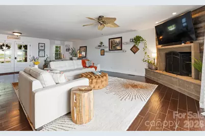 20732 Eastpoint Drive, Cornelius, NC 28031 - Photo 10