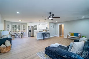 11 Twin Lakes Dr, Fletcher, NC 28732 - Photo 6