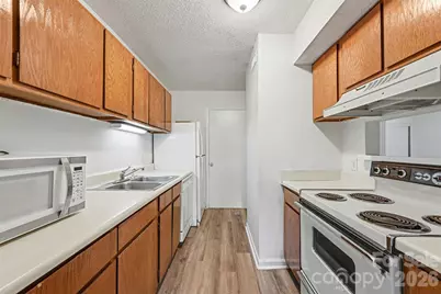 4906 Sardis Road #B, Charlotte, NC 28270 - Photo 8