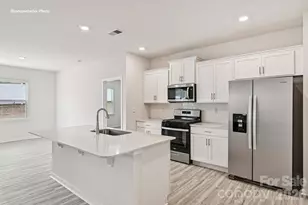 471 Dazzle Loop, Newton, NC 28658 - Photo 8