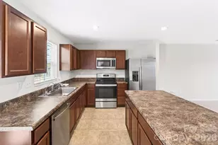 5018 Merwyn Ave, Charlotte, NC 28215 - Photo 10