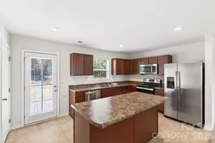 5018 Merwyn Ave, Charlotte, NC 28215 - Photo 8