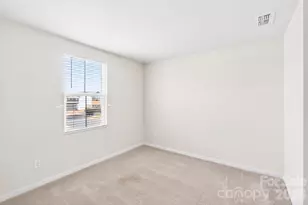 5018 Merwyn Ave, Charlotte, NC 28215 - Photo 32