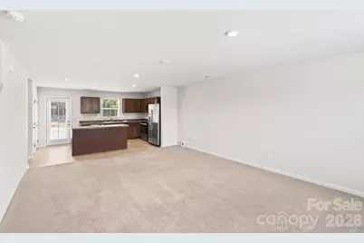 5018 Merwyn Avenue, Charlotte, NC 28215 - Photo 6