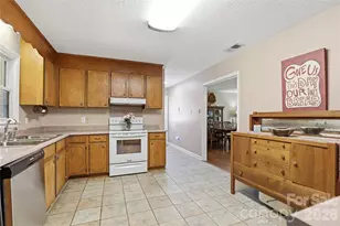 125 Southwood Park Rd, Mooresville, NC 28117 - Photo 14