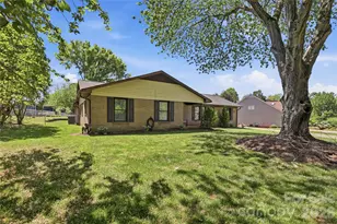 125 Southwood Park Rd, Mooresville, NC 28117 - Photo 6