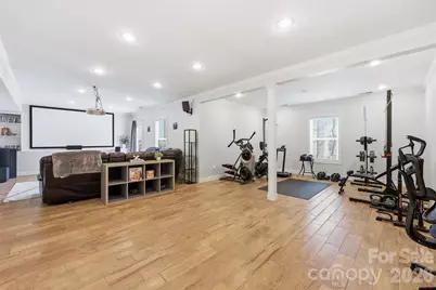 9759 Brandybuck Drive, Charlotte, NC 28269 - Photo 32