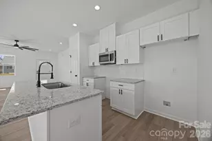 111 E Earnhardt St, Salisbury, NC 28144 - Photo 22